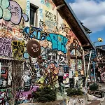 Апартаменти Ella's River *