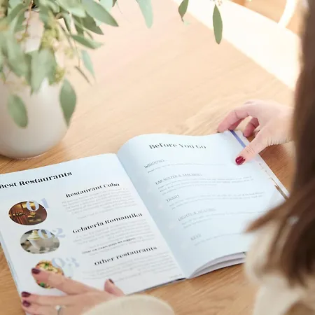 Ella's River Апартаменти *